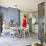Кемпінг Frantheor Saint-raphael 4 Etoiles 4*