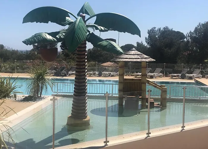 Frantheor Saint-raphael 4 Etoiles 4* Saint-Raphaël