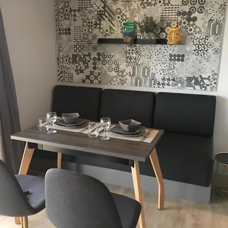 مكان تخييم Frantheor Saint-raphael 4 Etoiles